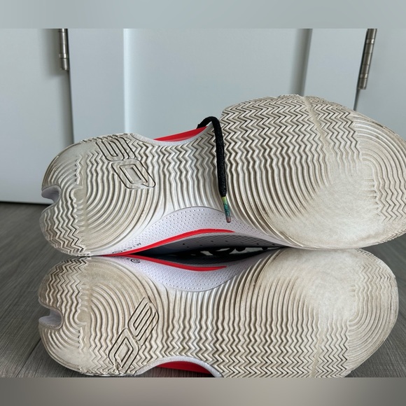 Under Armour HOVR Havoc 3 Basketball Shoes - Picture 6 of 7